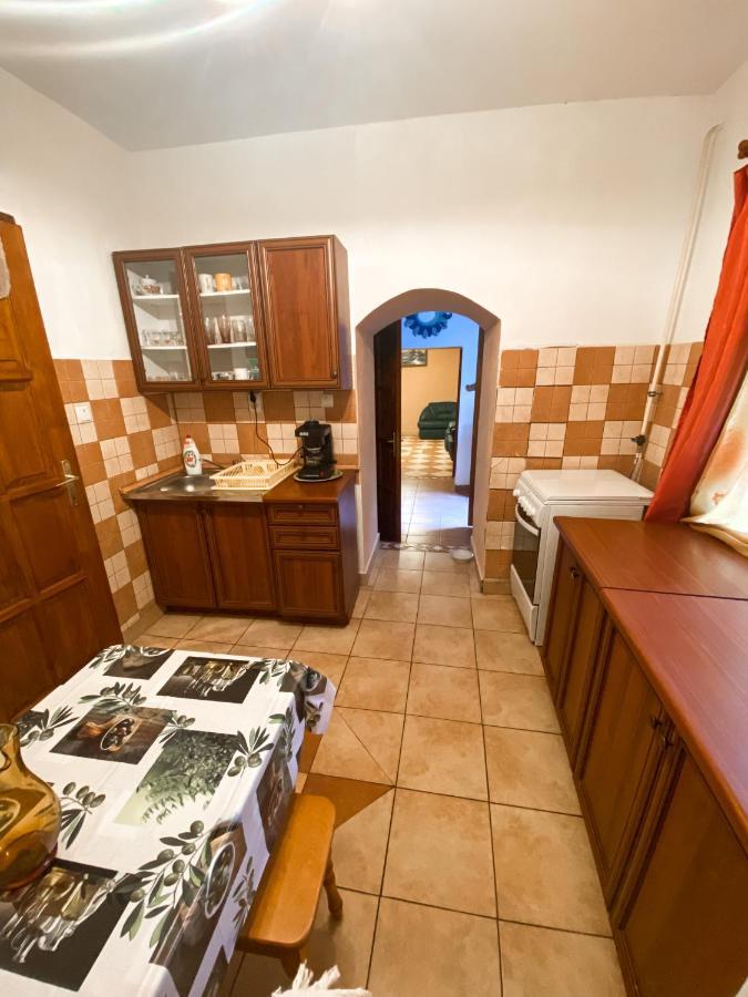 Tuendererdo Villa Miskolc Eksteriør bilde