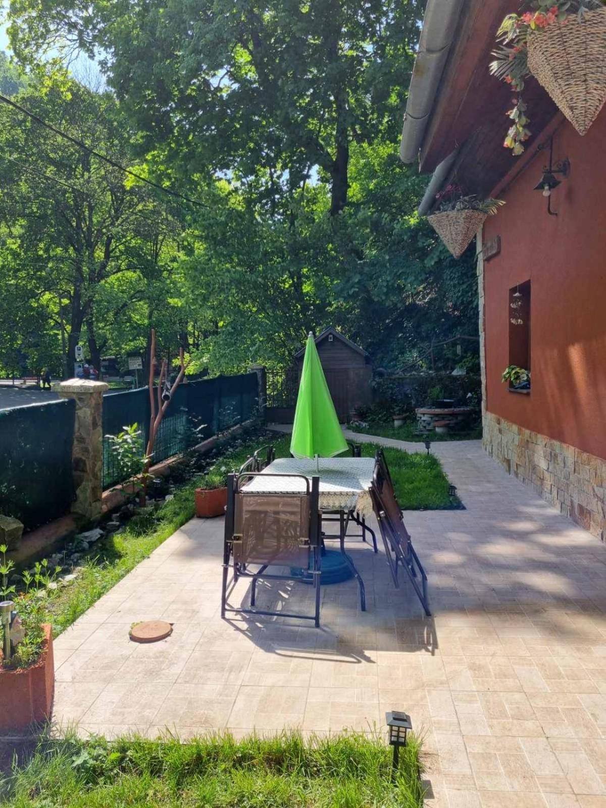 Tuendererdo Villa Miskolc Eksteriør bilde
